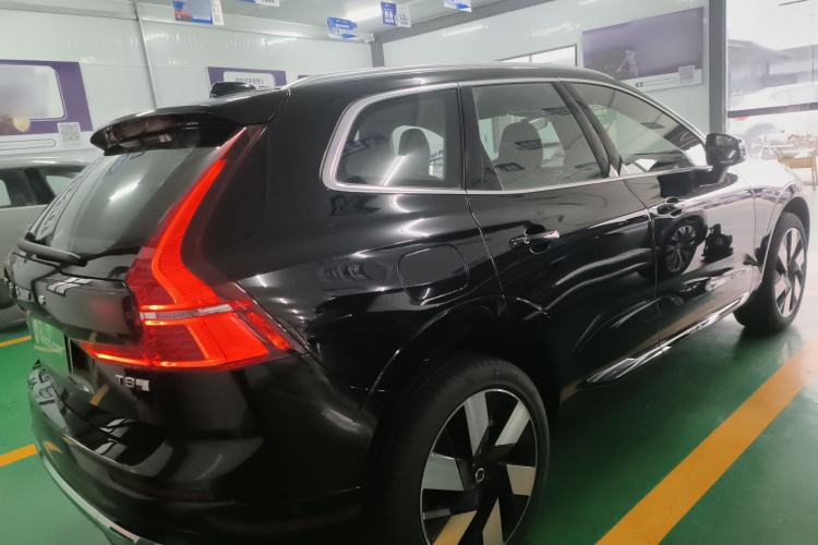 Used Volvo XC60 New Energy 2024 T8 Plug-in Hybrid Long-Range All-Wheel Drive Smart Luxury Edition