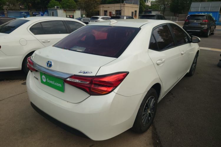 Used Toyota Levin 2016 Dual-Engine 1.8H GS E-CVT Elite Model with Sunroof Rear Right 45 Deg