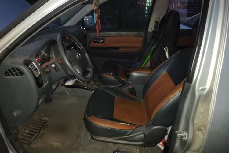 Used Great Wall Wingle 5 2013 2.0T European Version Two-Wheel Drive Elite Edition 6MT Big Double Cab GW4D20B