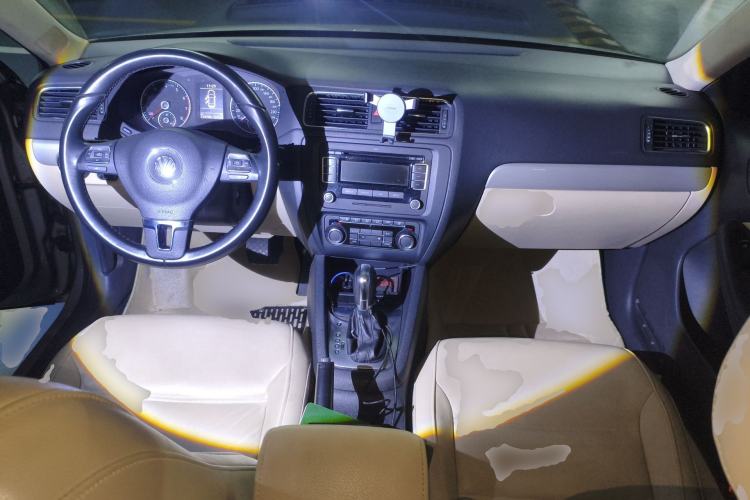 Used Volkswagen Sagitar 2012 1.4TSI Automatic Luxury Edition