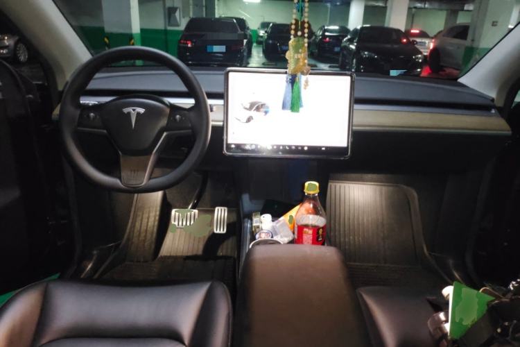 Used Tesla Model Y 2022 Rear-Wheel-Drive Version
