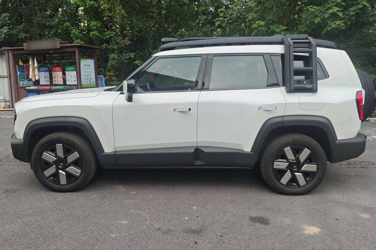 Used Deepal G318 2024 Four-Wheel-Drive Air Suspension Model