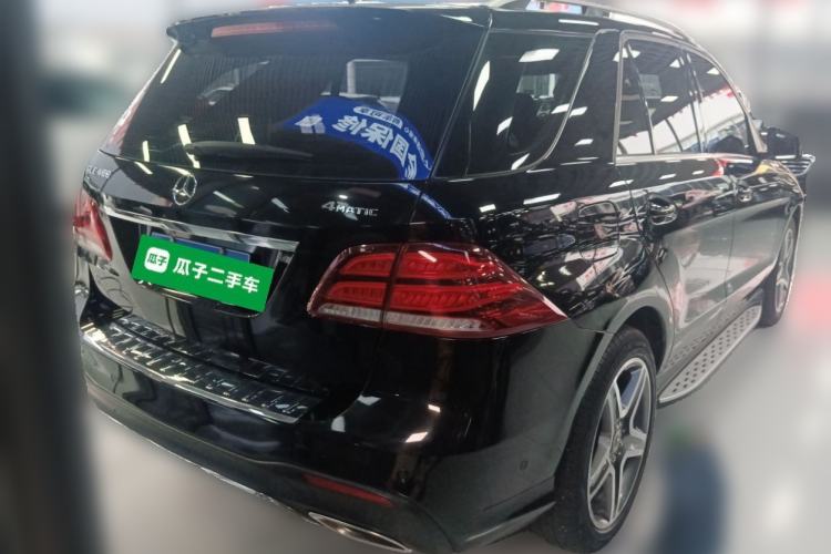 Used Mercedes-Benz GLE 2017 GLE 400 4MATIC Rear Right 45 Deg