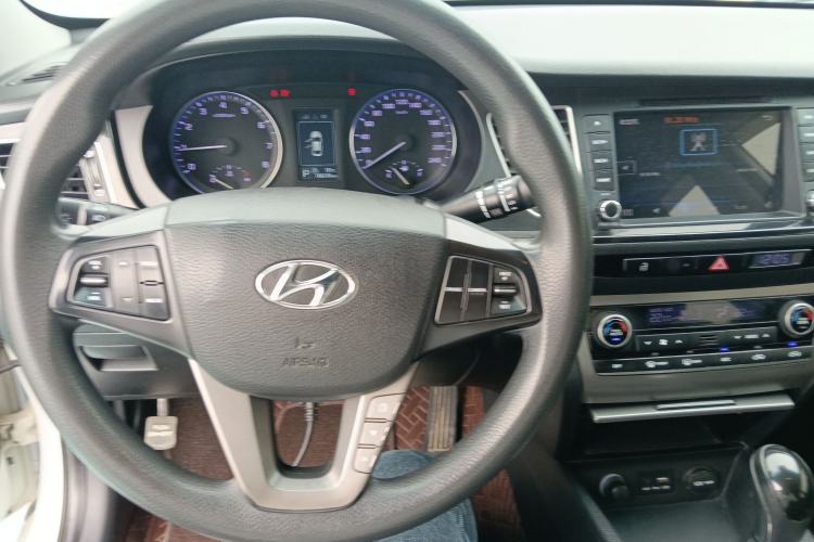 Used Hyundai Mistra 2014 1.8L Automatic Smart GLS