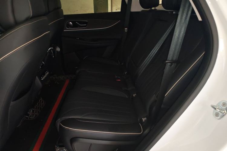 Used Chery Tiggo 9 2023 2.0T Dual-Clutch Two-Wheel Drive Luxury Edition 5 Seats