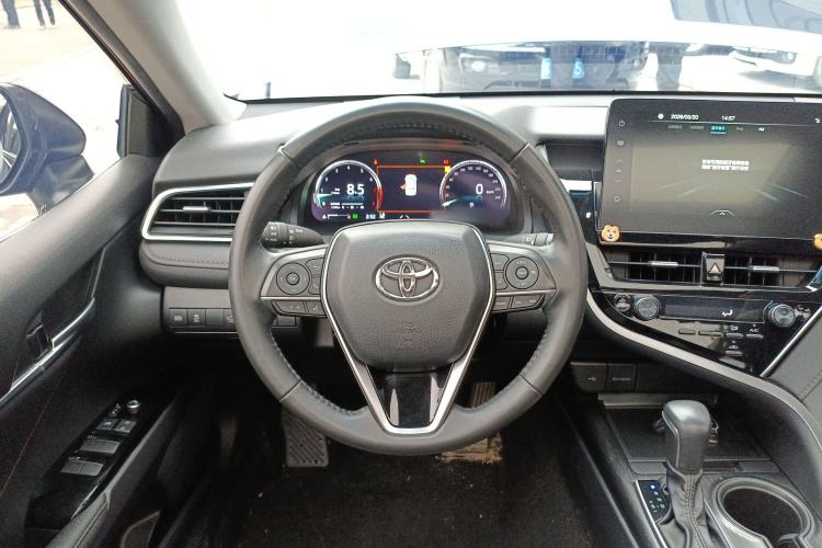Used Toyota Camry 2021 2.5G Luxury Edition Steering Wheel