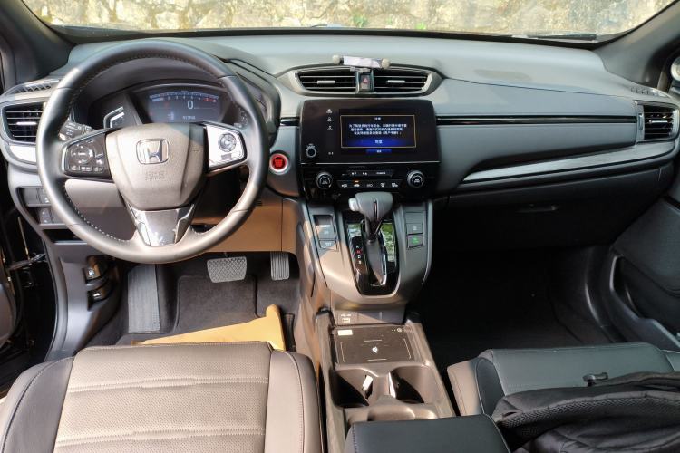 Used Honda CR-V 2021 240TURBO CVT 2WD Black Jazz Edition Center Console