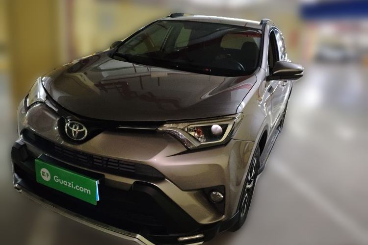Used Toyota RAV4 2016 2.0L CVT Two-Wheel Drive Urban Edition China V Standard