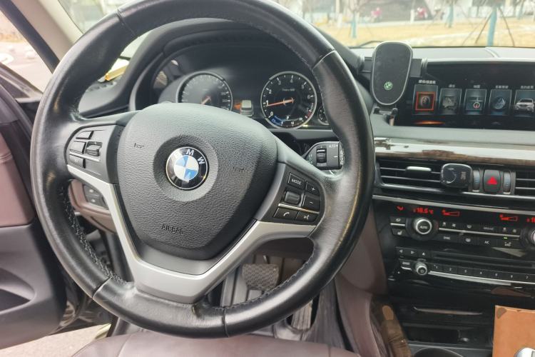 Used BMW X5 2017 xDrive28i
