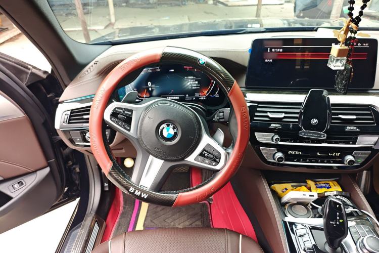 Used BMW 5 Series 2022 530Li Leading Model M Sport Package Steering Wheel