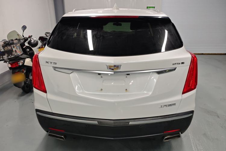 Used Cadillac XT5 2018 25T Luxury Model