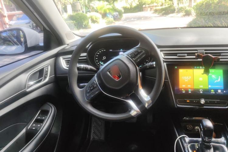 Used Roewe i5 2020 1.5L Automatic 4G Connect Luxury Flagship Edition