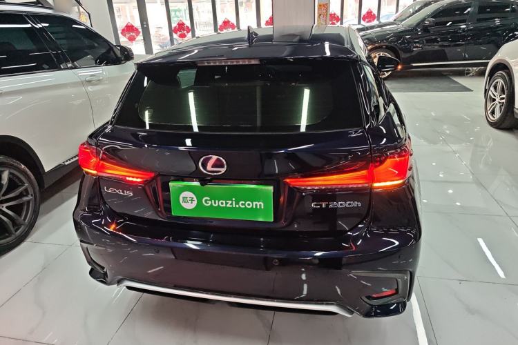 Used Lexus CT 2017 CT200h Elite Edition Monotone China VI