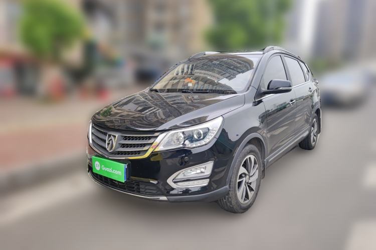 Used Baojun 560 2016 1.8L Manual Luxury Edition