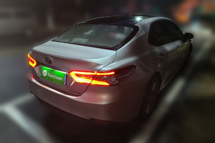 Used Toyota Camry 2019 Dual-Engine 2.5 HG Luxury Edition China VI Standard