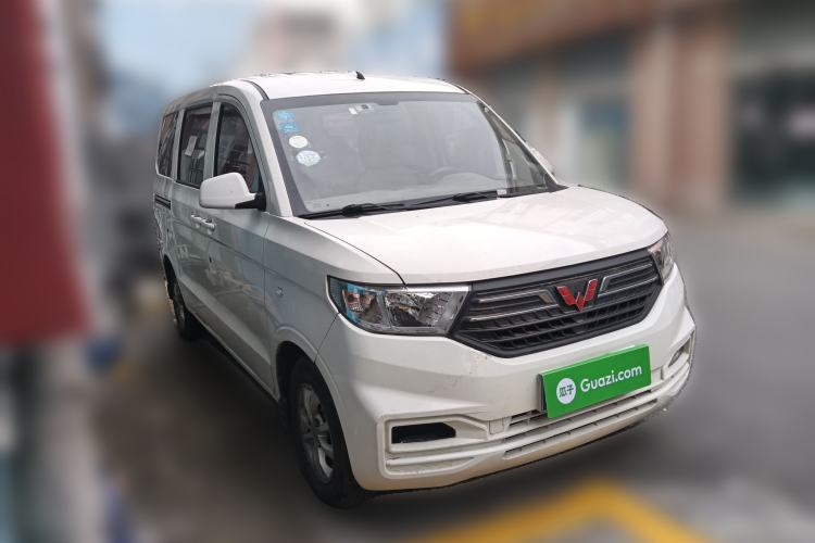 Used Wuling Hongguang V 2019 1.5L Enjoyment Version China VI LAR
