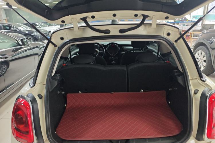 Used MINI 2014 1.5T COOPER Excitement Trunk