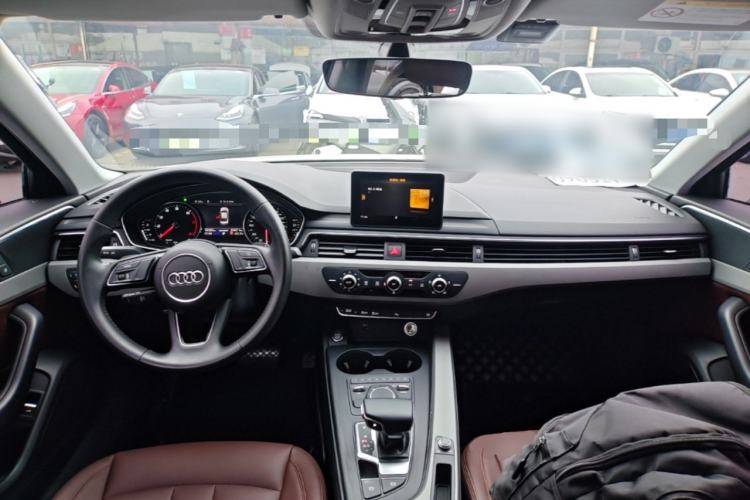 Used Audi A4L 2019 40 TFSI Ambition China VI