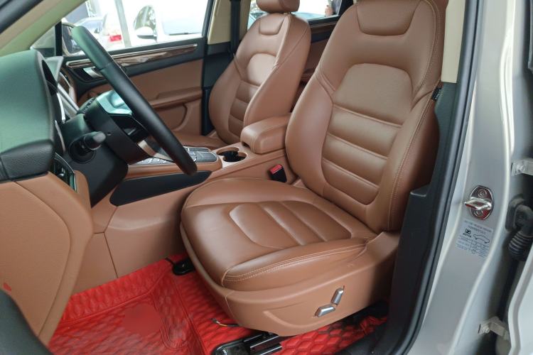 Used Zotye SR9 2017 2.0T Automatic Ultimate Dream Edition
