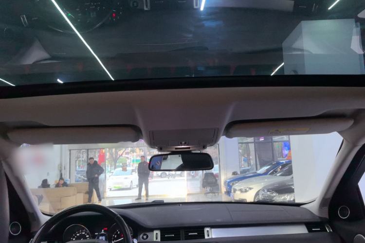 Used Land Rover Range Rover Evoque 2018 240 PS SE Smart Brilliance Edition