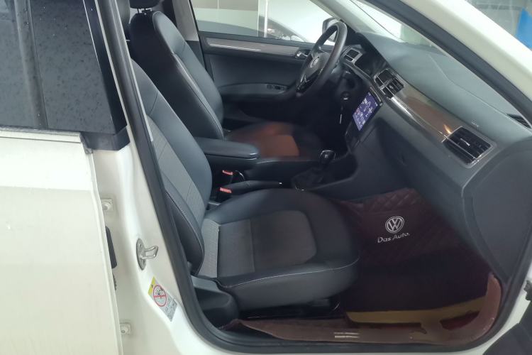 Used Volkswagen Santana 2016 1.6L Automatic Comfort Edition