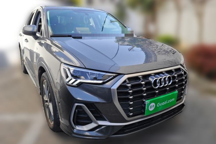 Used Audi Q3 2022 40 TFSI Fashion Dynamic Model