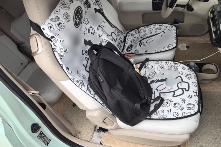 Used Baojun KiWi EV 2023 Smart Luxury Edition Ternary Lithium Right Front Seat