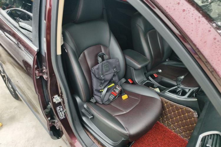 Used Baojun 560 2016 1.8L Manual Luxury Edition