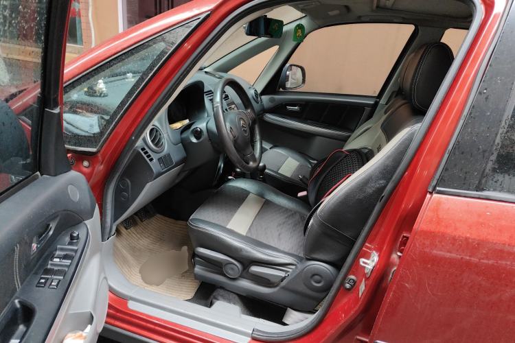 Used Suzuki SX4 2011 Revised Version 1.6L Manual Sport Edition
