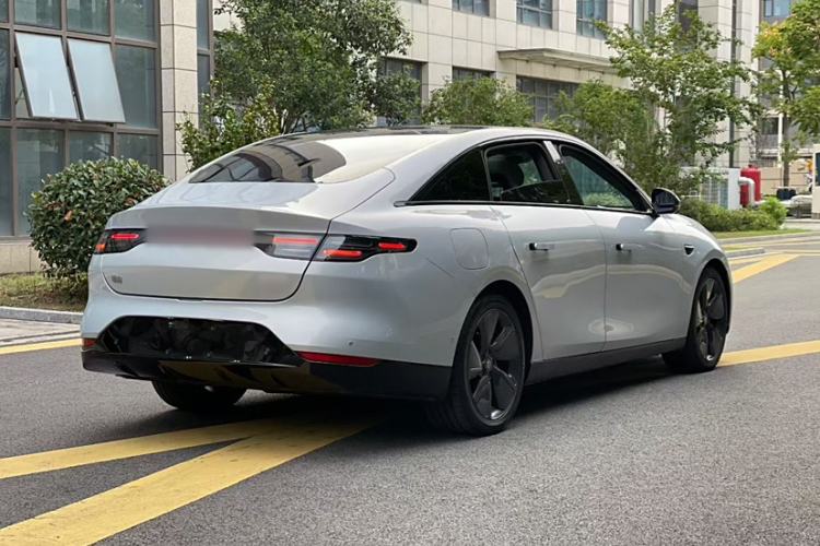 Used Leapmotor C01 2022 Four-Wheel Drive Dual-Motor Performance Version
