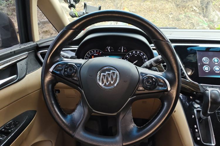 Used Buick GL8 2017 ES 28T Luxury Model China V Standard