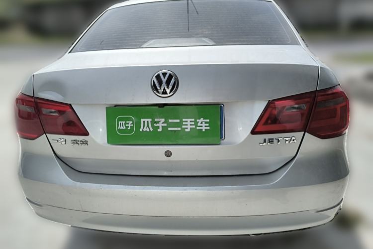 Used Volkswagen Jetta 2015 1.6L Manual Fashion Edition Rear