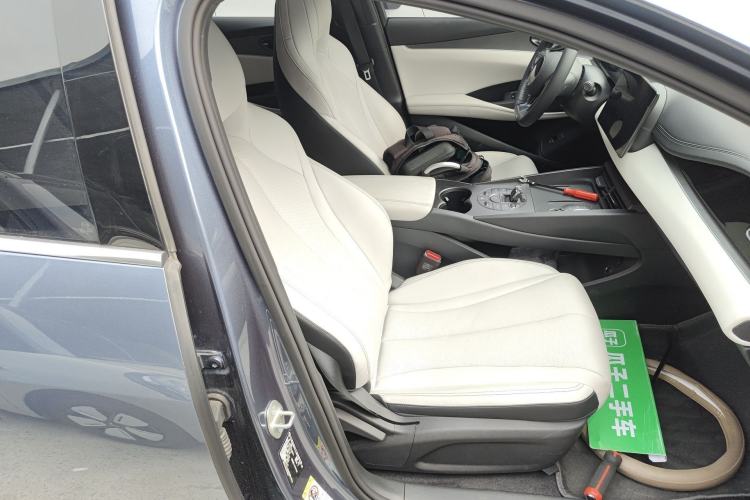 Used BYD Seal 06 New Energy 2024 DM-i 80KM Luxury Model Right Front Seat