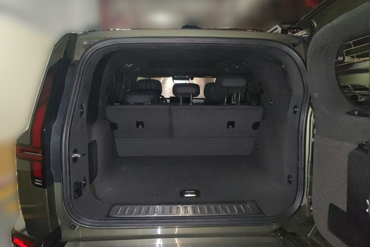 Used Brave warrior M817 2025 Model, Max Trunk