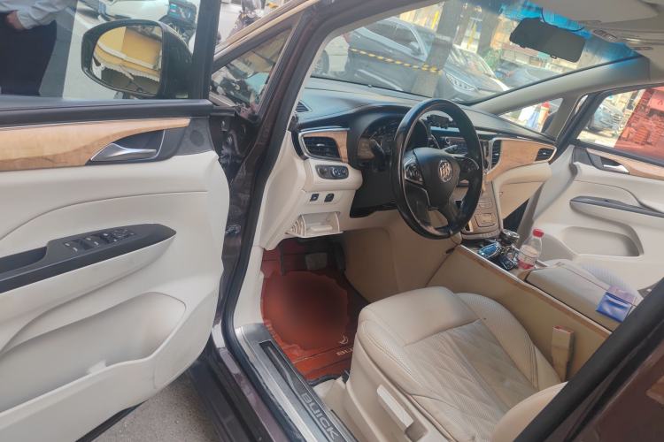 Used Buick GL8 2018 ES 28T Comfort Model China VI Standard
