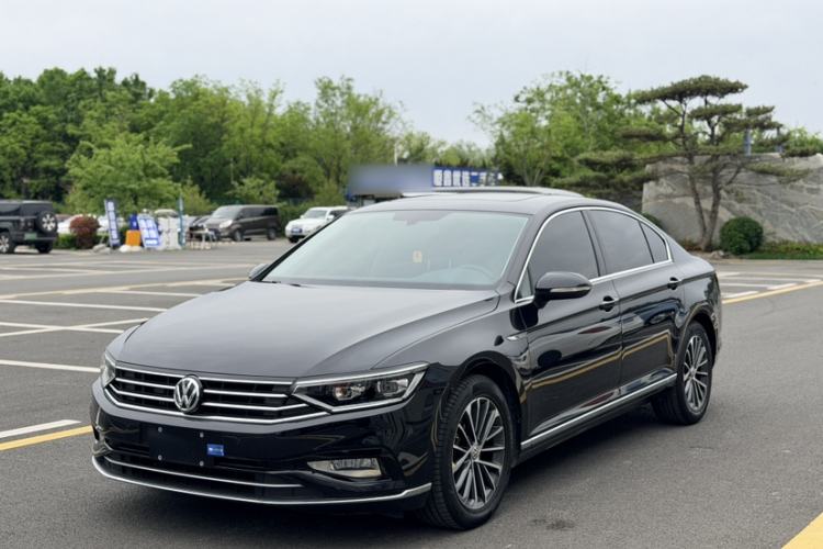 Used Volkswagen Magotan 2020 330TSI DSG Luxury Edition