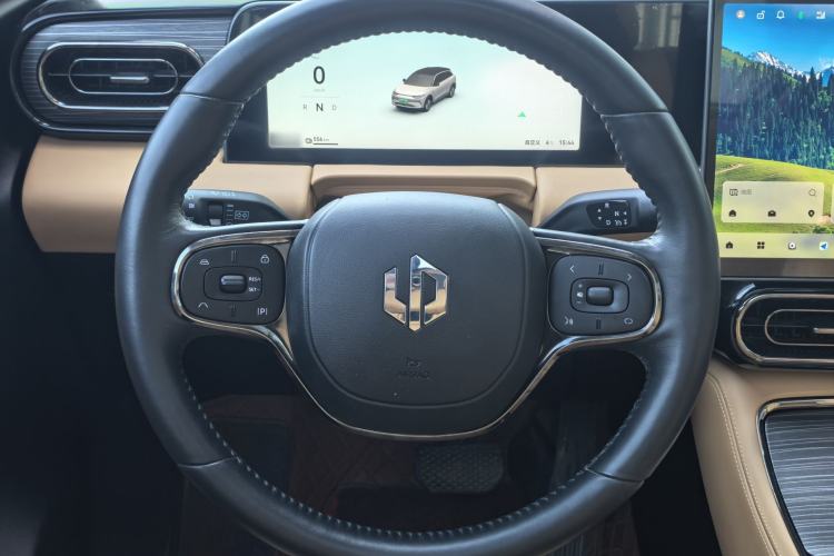 Used Leapmotor C11 2024 All-Electric 580 Luxury Edition
