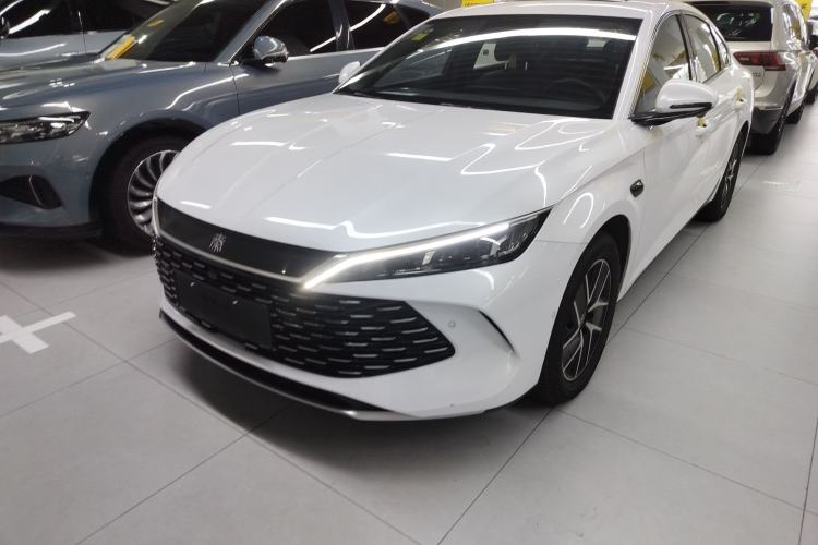 Used BYD Qin L 2025 DM-i Smart Drive 120KM Superior Model Left Front Headlight