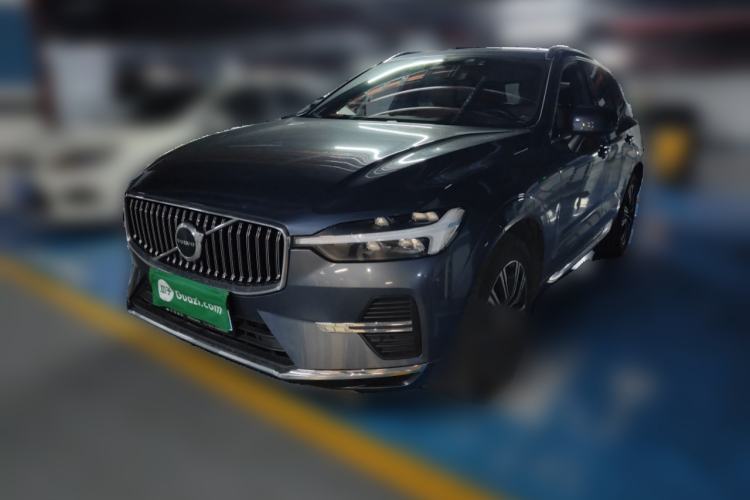 Used Volvo XC60 2022 B5 4x4 Smart Luxury Edition