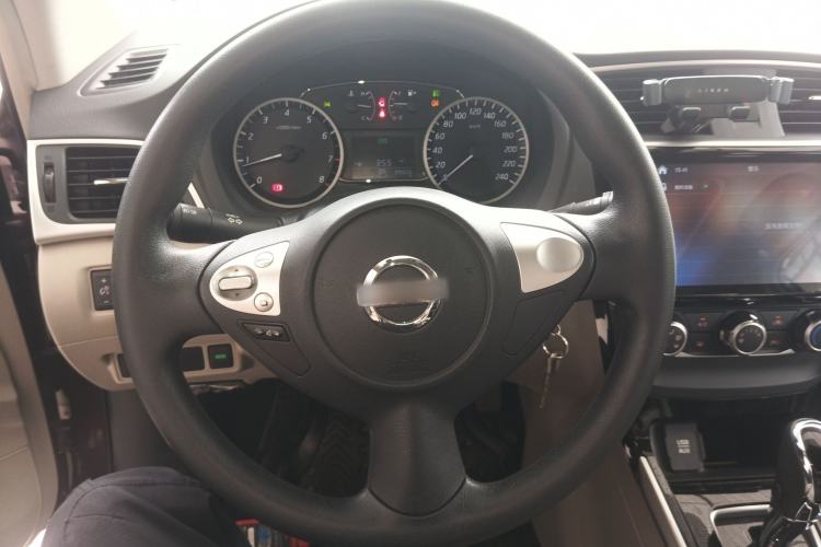 Used Nissan Sylphy 2016 1.6 XL CVT Luxury Edition Steering Wheel