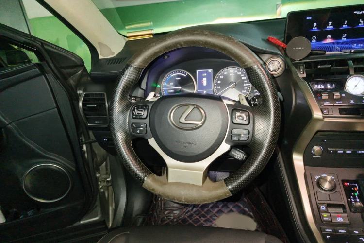 Used Lexus NX 2017 300h Front-Drive FENGSHANG Edition
