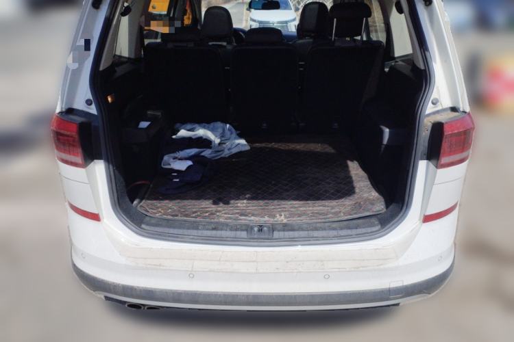 Used Volkswagen Touran 2018 Volkswagen Touran L 280TSI DSG Boundary Edition 7 Seats China V Emission Standard Trunk