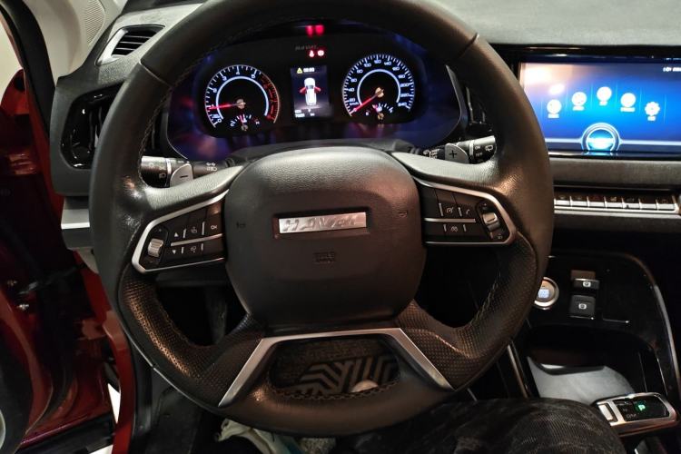 Used Haval H2s 2018 Red-Label 1.5T Dual-Clutch Elite Model Steering Wheel