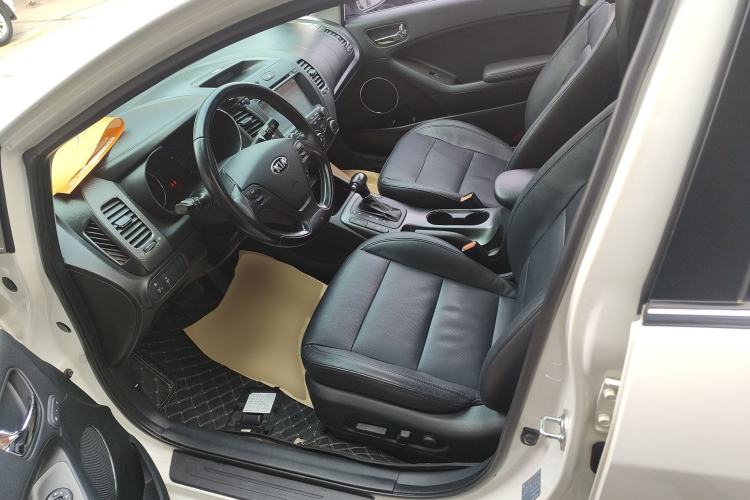 Used Kia K3 2015 1.6L Automatic GLS
