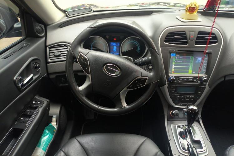 Used GAC Trumpchi GS5 2013 2.0L Automatic Two-Wheel Drive Light Interior Special Edition Steering Wheel