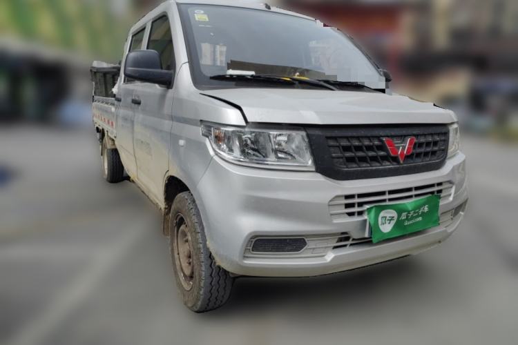 Used Wuling Rongguang Small Truck 2024 1.5L Double-Cab Extra-Long LAR Front Right 45 Deg