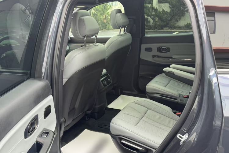 Used Nio ES8 2020 580 km Range Signature Edition Six-Seater Version Interior 5