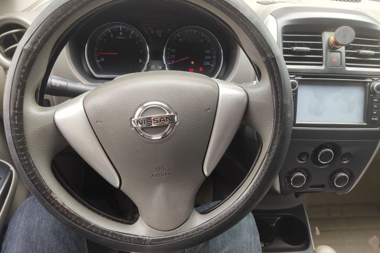 Used Nissan Sunny 2014 1.5XL Manual Deluxe Edition Steering Wheel