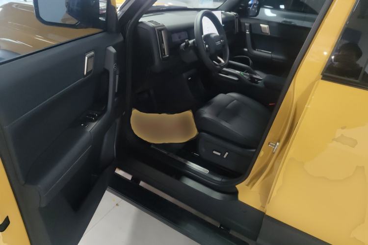 Used Chery Fulwin X3L 2025 Model 205 All-Wheel Drive High-Energy Edition
