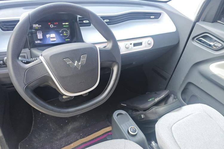 Used Wuling Hongguang MINIEV 2022 Macaron Fashion Model Lithium Iron Phosphate